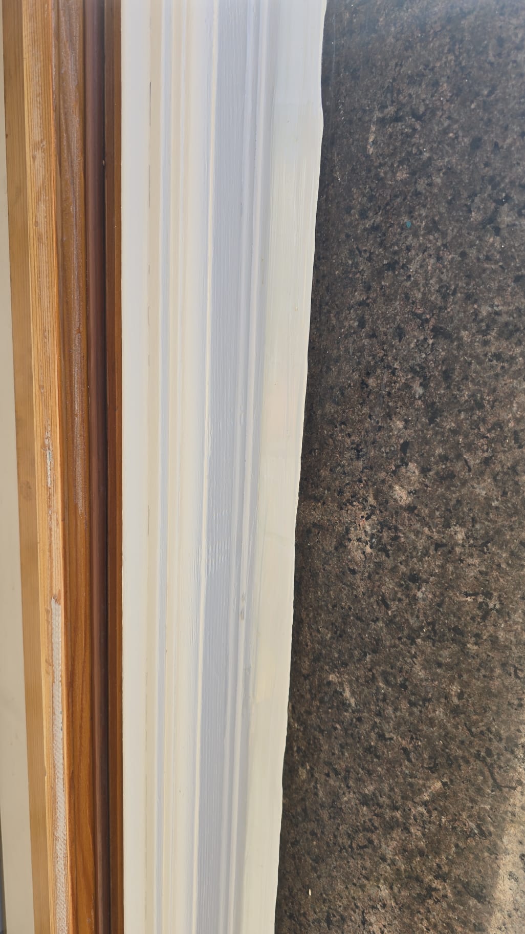 Reparation porte en bois